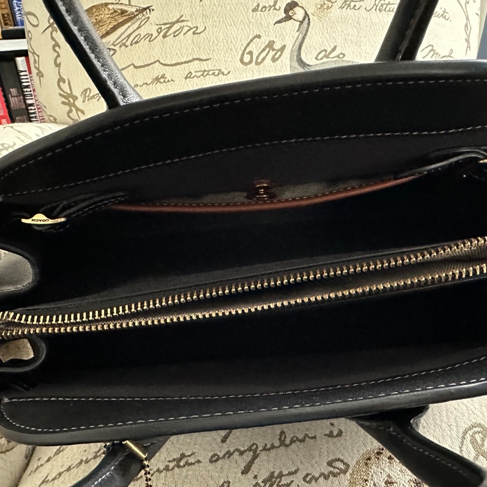 Coach Empire Carry All 26 - Picture 2 of 12